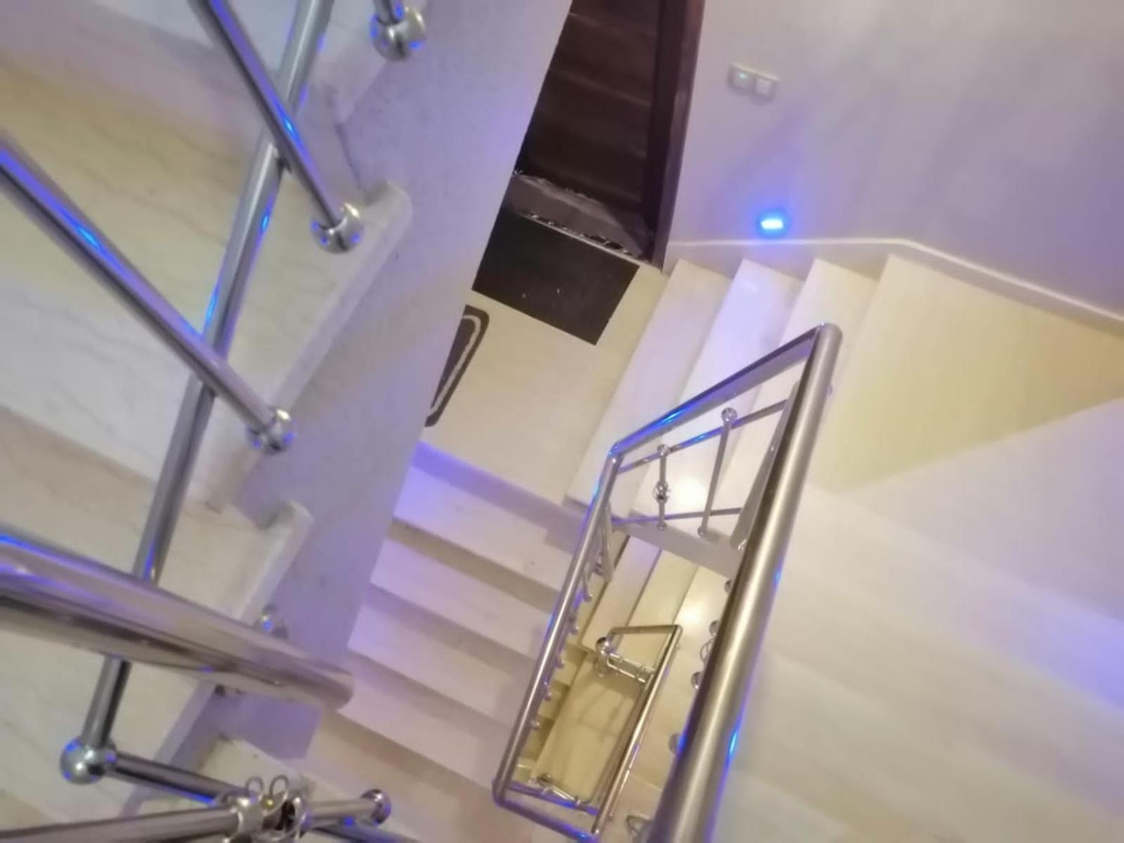 Апартаменты Malak House Эмуан Экстерьер фото